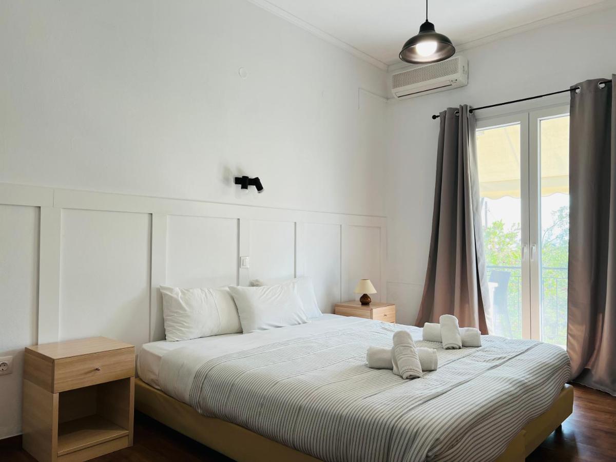 Olive Grove Poolside Apartments Benitses  Bagian luar foto